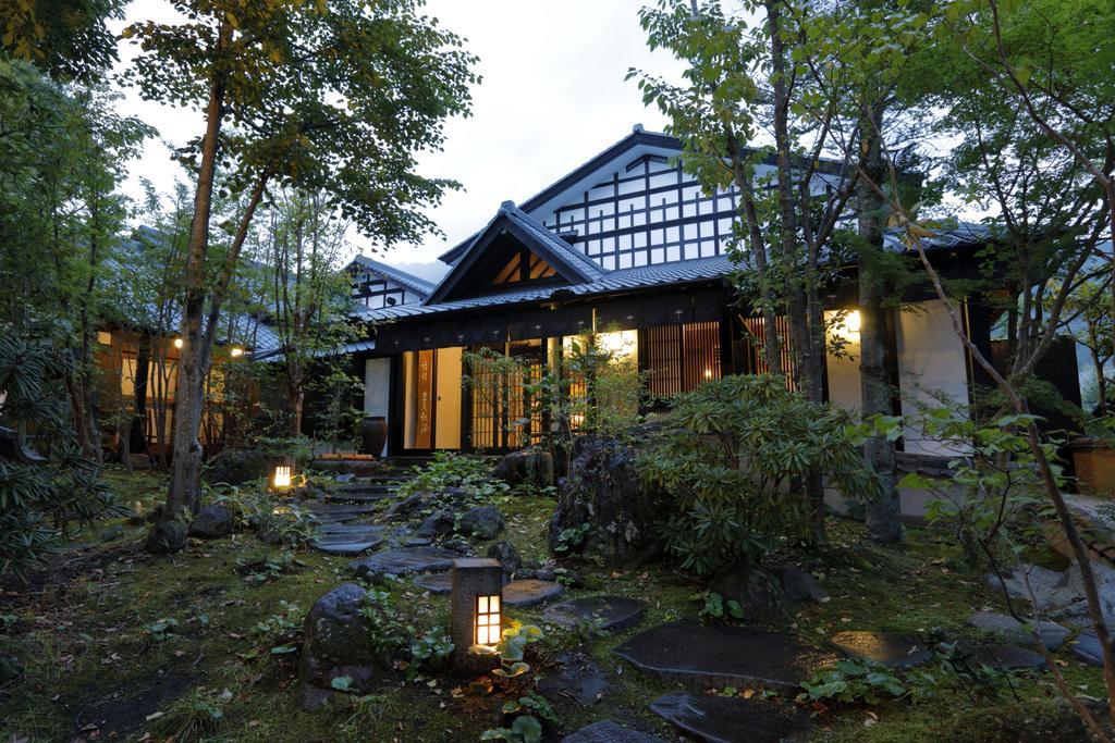 Отель Yufuin Souan Kosumosu Экстерьер фото